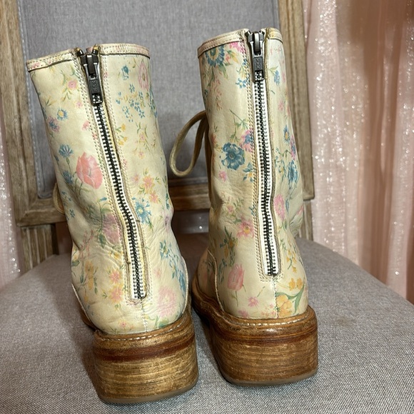 FREE PEOPLE Floral lace up boot 👢 Leather - Picture 7 of 13